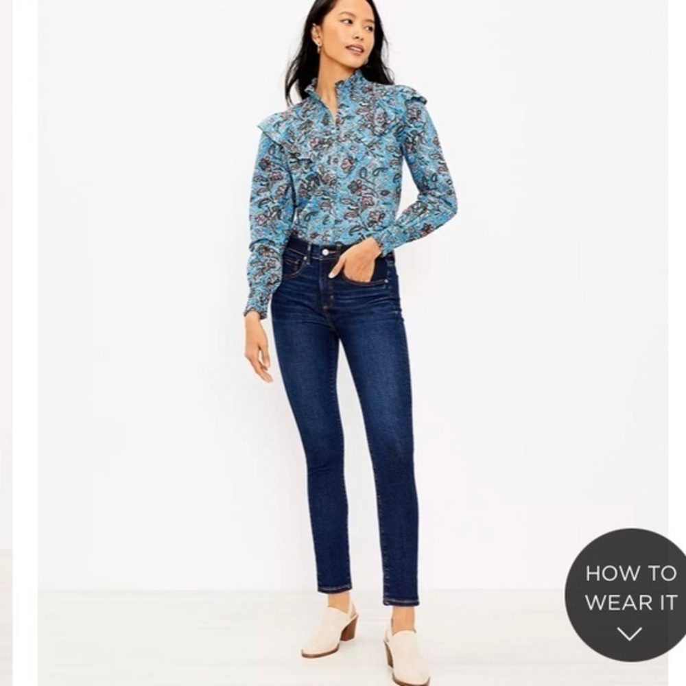 🔴4/$25 Loft Skinny Crop Denim Jeans Blue